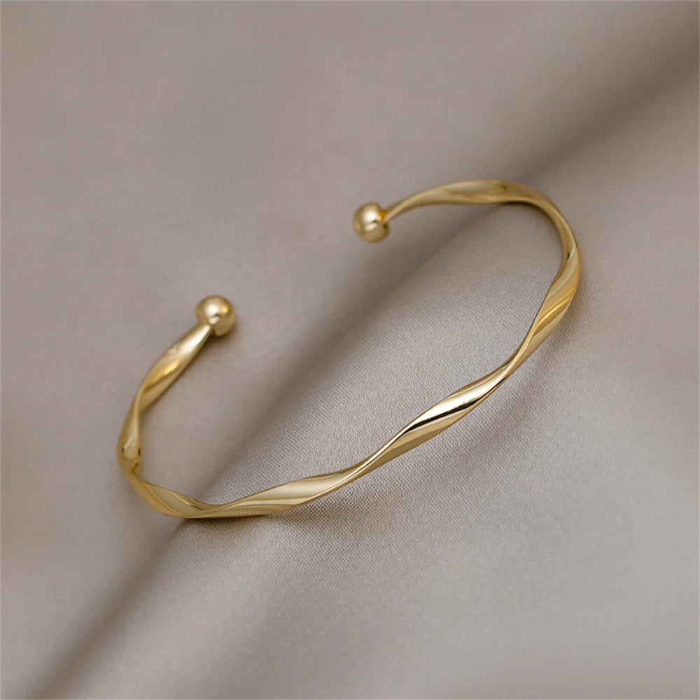 Cuff bracelet